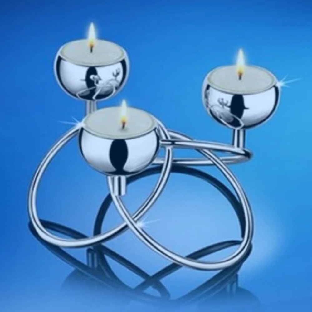 NEW Newbridge Silverware 3 Candles Tealight Holder